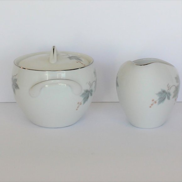 Vintage Sango Fine China Silver Rimmed Sugar and Creamer in Excellent Condition - Picture 4 of 6